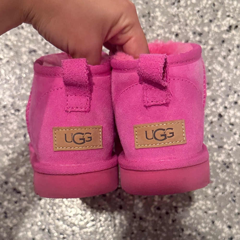 Pink mini Ugg - Picture 4 of 4